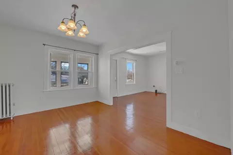 Living - 1 Brook St, Webster, MA 01570 photo 2 of 4