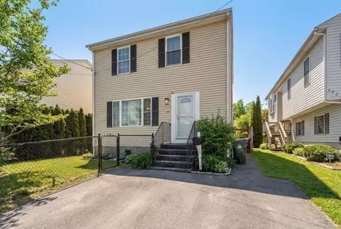 Exterior - 231 Lapham St, Fall River, MA 02721 photo 2 of 2