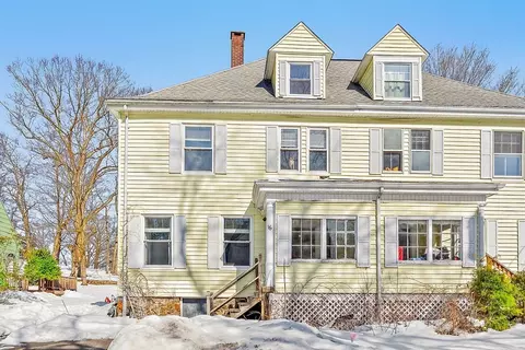 16 Bancroft Park #16, Hopedale, MA 01747