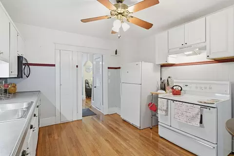 24 Melha Ave, Springfield, MA 01104 photo 8