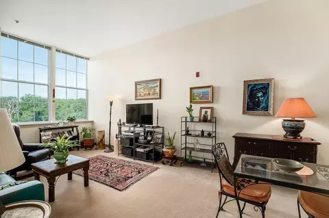 Living - 24 Cobblestone Ln #603, Gloucester, MA 01930 photo 2 of 2