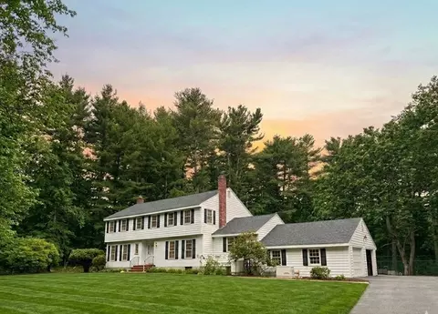59 Spywood Rd, Sherborn, MA 01770