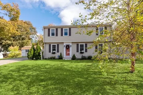 1 Hemlock Rd, Hingham, MA 02043 photo 2