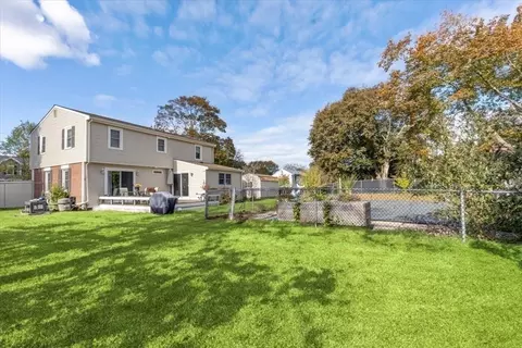 1 Hemlock Rd, Hingham, MA 02043 photo 13