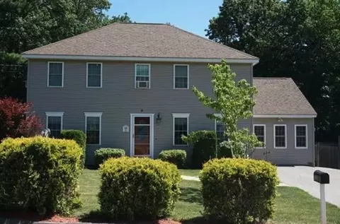 84 Chester St, Worcester, MA 01605