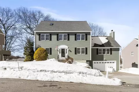 13 Towne Hill Rd, Haverhill, MA 01835