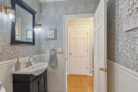 20 Meadow Rd, Beverly, MA 01915 photo 16