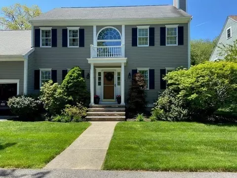 20 Meadow Rd, Beverly, MA 01915 photo 2