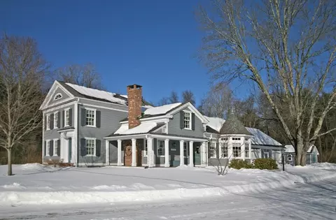 11 Cook Rd, Southampton, MA 01073
