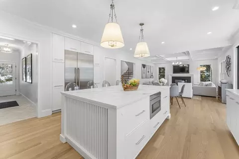 126 Prince St, Needham, MA 02492 photo 9