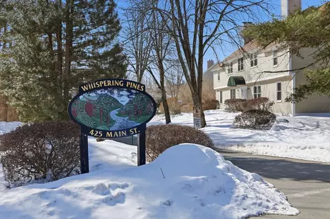 425 Main St #20D, Hudson, MA 01749