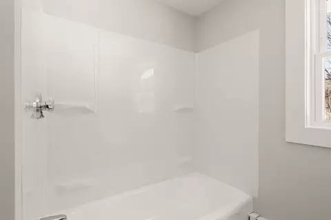 41 Scadding St, Taunton, MA 02780 photo 18