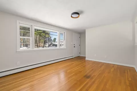 41 Scadding St, Taunton, MA 02780 photo 7