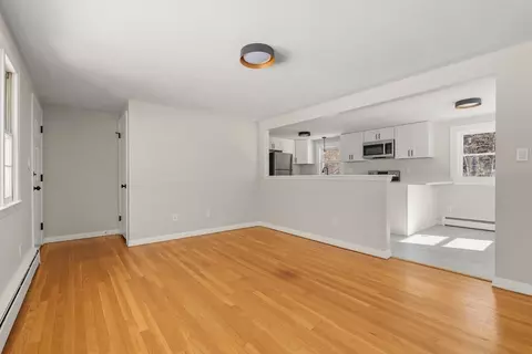 41 Scadding St, Taunton, MA 02780 photo 10