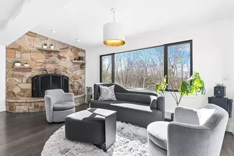 22 Cranmore Rd, Wellesley, MA 02481 photo 14