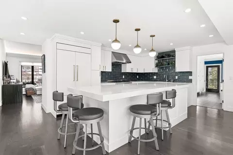 22 Cranmore Rd, Wellesley, MA 02481 photo 11