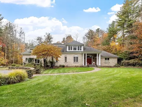2 Duston Ln, Acton, MA 01720 photo 2
