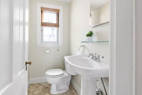 17 Lindbergh Ave, Needham, MA 02494 photo 15