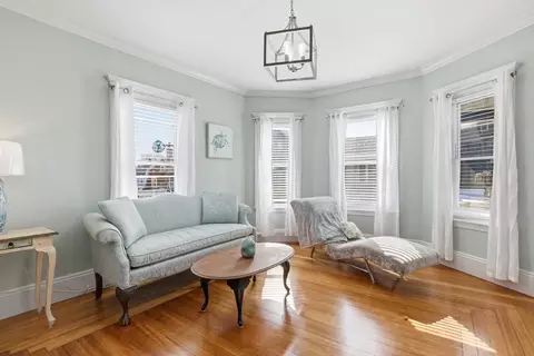 4 Valley Rd #4, Swampscott, MA 01907