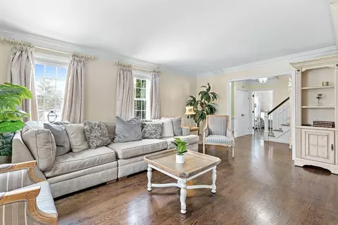 Living - 40 Pinewood Rd, Wellesley, MA 02482 photo 1 of 6