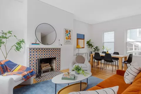 352 Harvard St #1C, Cambridge, MA 02138