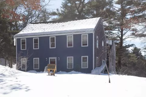 27 Howard Dr, Plymouth, MA 02360