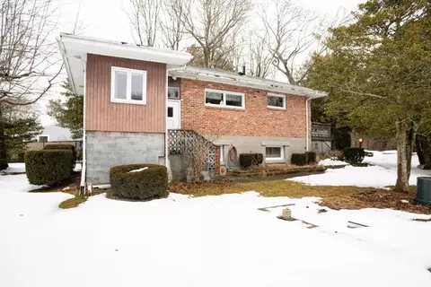 179 Robert St, Westport, MA 02790