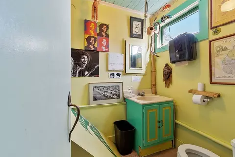 Bath - 1 Wonson St, Gloucester, MA 01930 photo 2 of 2
