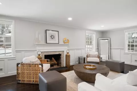 71 Westgate Rd, Wellesley, MA 02481 photo 11