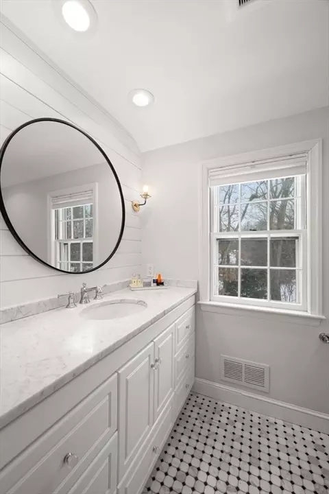 71 Westgate Rd, Wellesley, MA 02481 photo 18