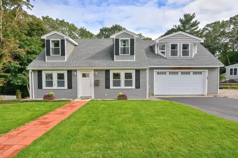 6 Skyview Ter, Holliston, MA 01746