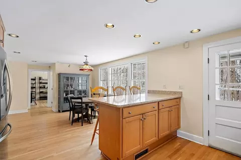 Kitchen - 95 Concord Rd, Acton, MA 01720 photo 4 of 4