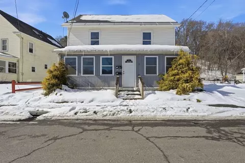 2 Water St, Greenfield, MA 01301