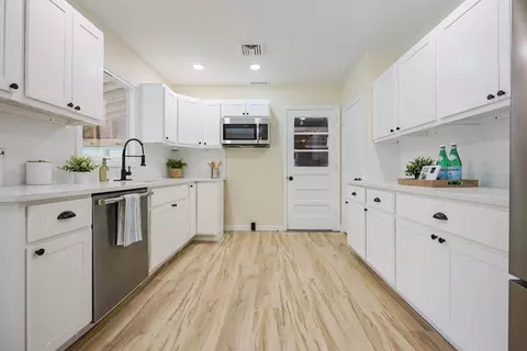 314 Britton St, Raynham, MA 02767 photo 7