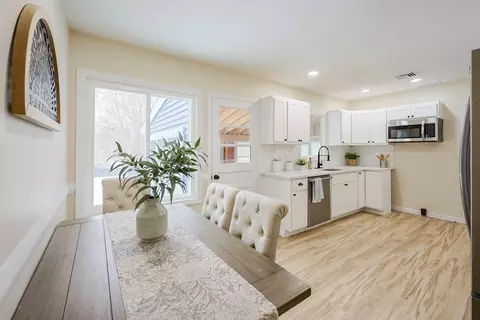 314 Britton St, Raynham, MA 02767 photo 6