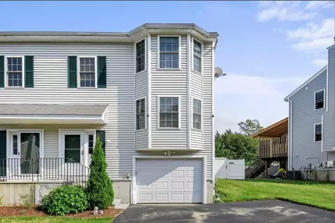 Exterior - 66 Ledgecrest Dr, Worcester, MA 01603 photo 2 of 8