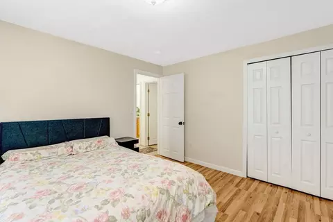 Bedroom - 66 Ledgecrest Dr, Worcester, MA 01603 photo 2 of 5