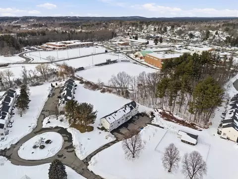 91 Frederick St #77, Dracut, MA 01826