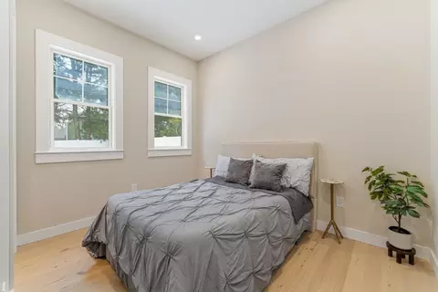 54 Pilgrim Rd, Natick, MA 01760 photo 16