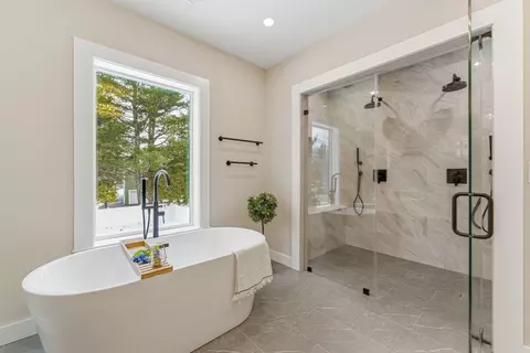 54 Pilgrim Rd, Natick, MA 01760 photo 33