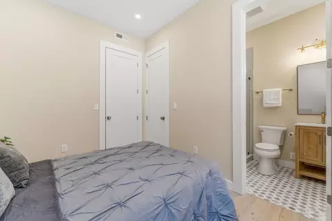 54 Pilgrim Rd, Natick, MA 01760 photo 15