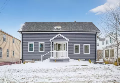 131 Adams St, Lynn, MA 01902