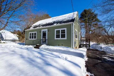 128 Tremont St, Mansfield, MA 02048