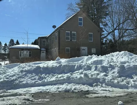 303 W Main St, Millbury, MA 01527