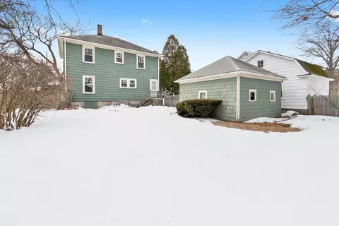 Exterior - 14 Chase St, Danvers, MA 01923 photo 4 of 5