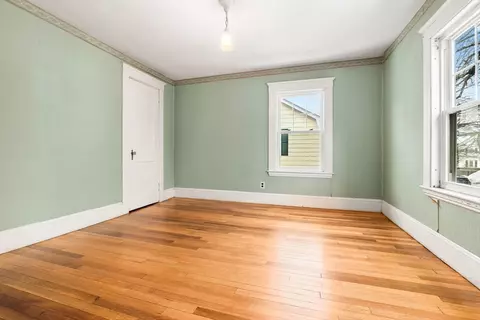 Bedroom - 14 Chase St, Danvers, MA 01923 photo 3 of 8