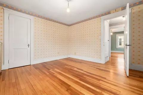 Bedroom - 14 Chase St, Danvers, MA 01923 photo 6 of 8
