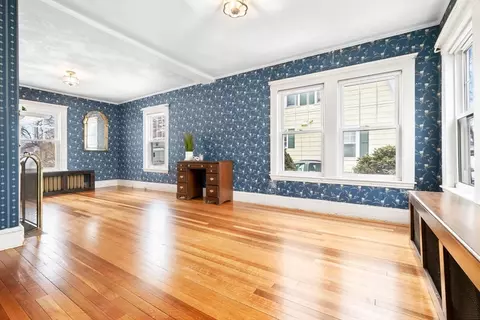 Living - 14 Chase St, Danvers, MA 01923 photo 1 of 5