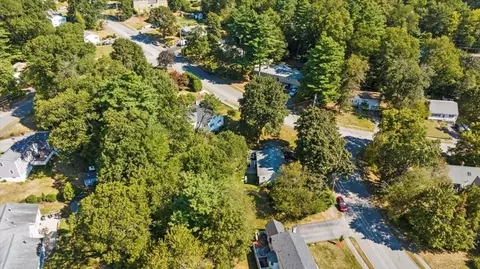 View/Area - 32 Stratton Dr, Hudson, MA 01749 photo 3 of 5