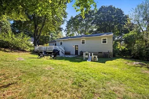 Exterior - 32 Stratton Dr, Hudson, MA 01749 photo 10 of 11